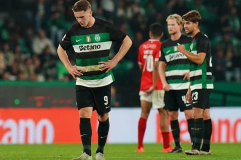 برشلونة يغلق الباب أمام جيوكيريس
